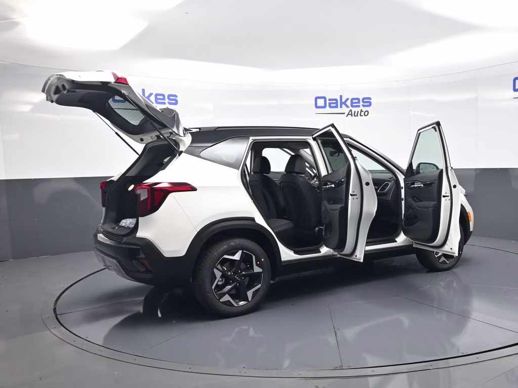 2026 Clear White/Black Roof Kia Seltos S AWD SUV