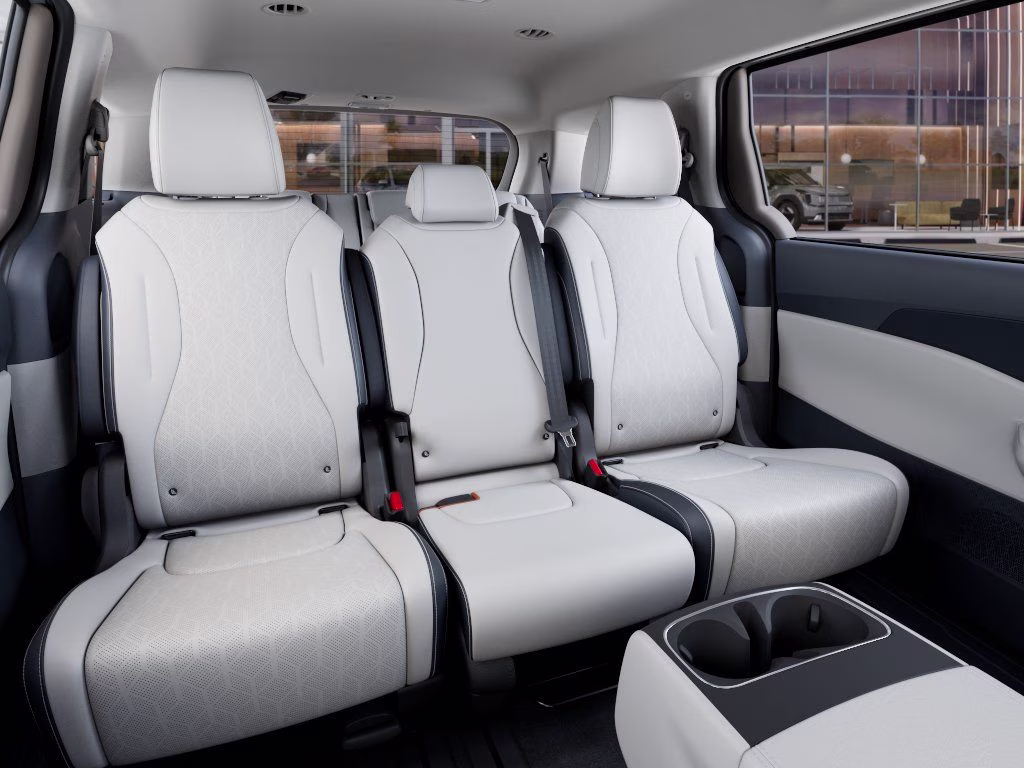 2026 Ceramic Silver Kia Carnival EX FWD Van