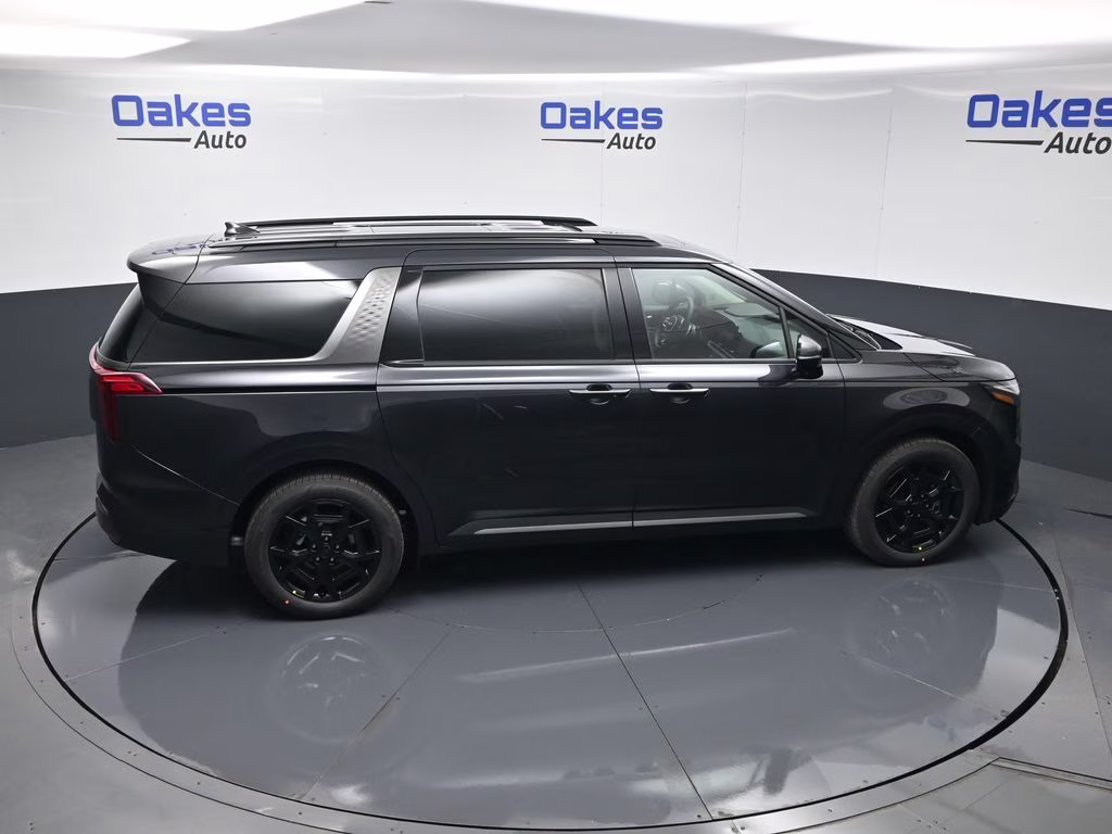 2026 Panthera Metal Kia Carnival Hybrid SX FWD Van