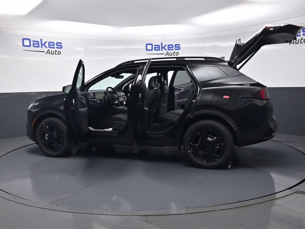 2026 Fusion Black Kia Sportage Hybrid X-Line AWD SUV