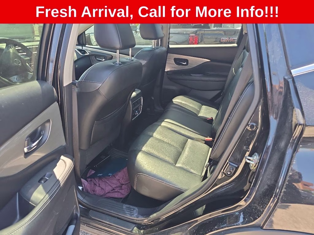 2017 Magnetic Black Metallic Nissan Murano Platinum FWD SUV