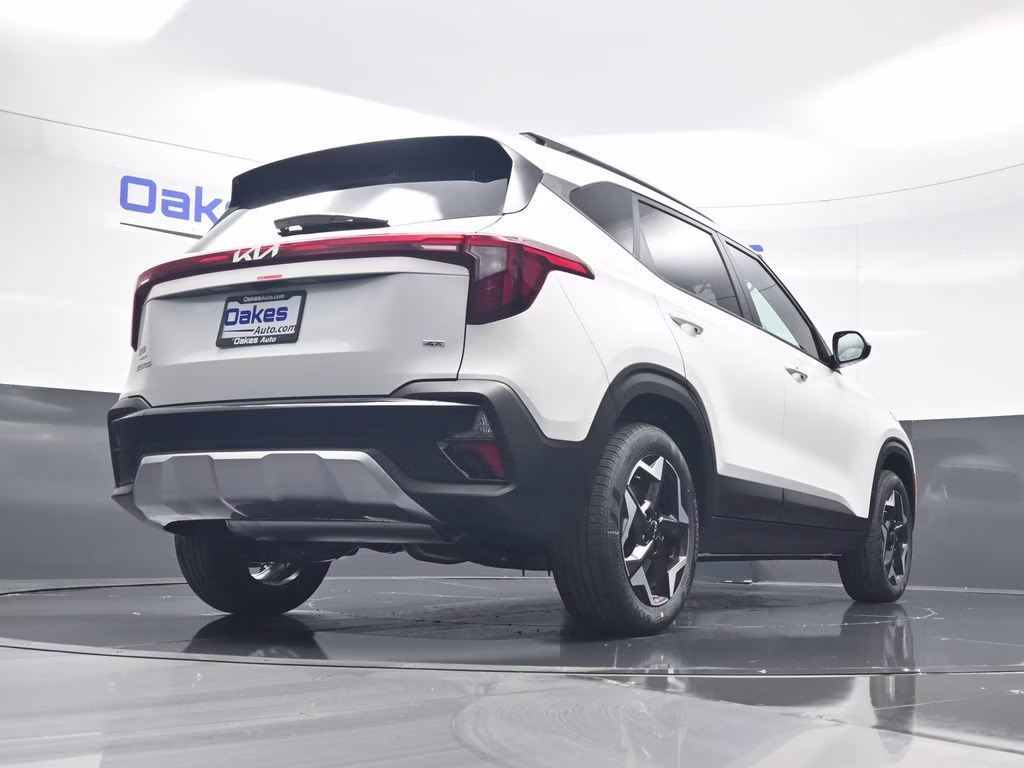 2026 Snow White Pearl Kia Seltos S AWD SUV