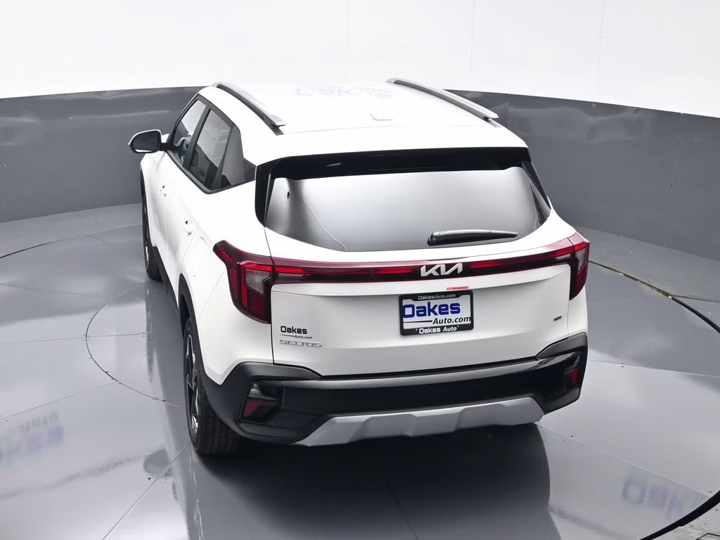 2026 Snow White Pearl Kia Seltos S AWD SUV