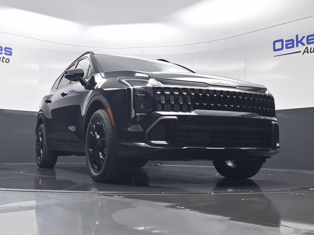 2026 Fusion Black Kia Sportage Hybrid X-Line AWD SUV