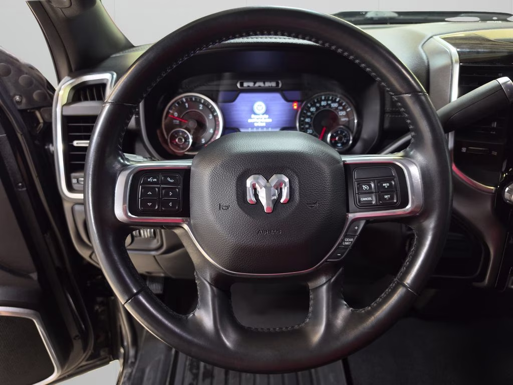2022 Diamond Black Crystal Pearlcoat Ram 2500 Laramie 4X4 Truck