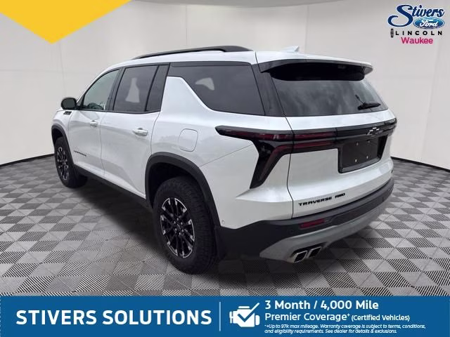 2025 Iridescent Pearl Tricoat Chevrolet Traverse Z71 AWD SUV
