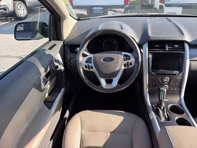 2014 Mineral Gray Metallic Ford Edge SEL FWD SUV