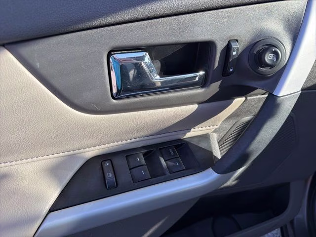 2014 Mineral Gray Metallic Ford Edge SEL FWD SUV