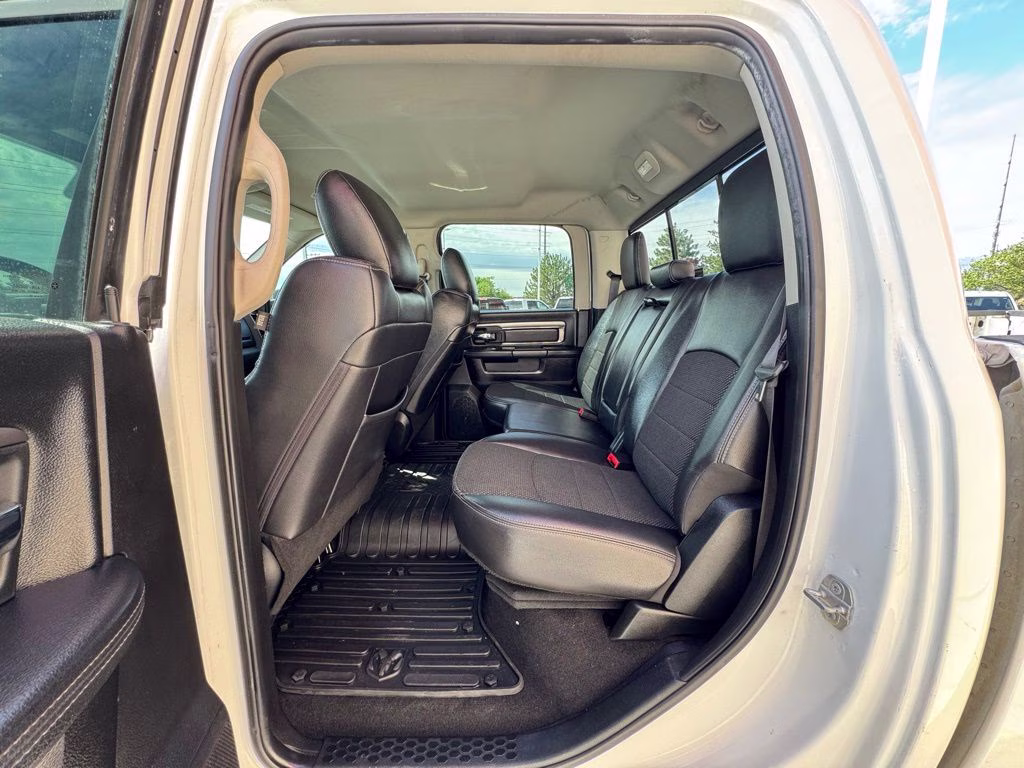 2018 Bright White Clearcoat Ram 2500 Big Horn 4X4 Truck