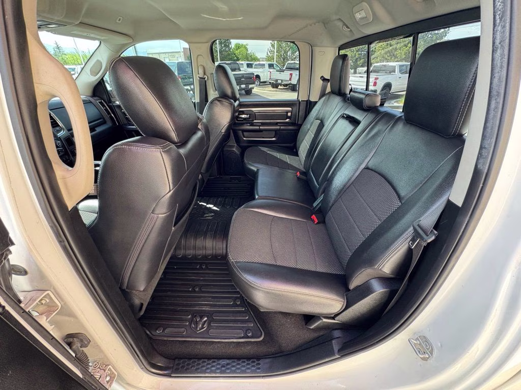 2018 Bright White Clearcoat Ram 2500 Big Horn 4X4 Truck
