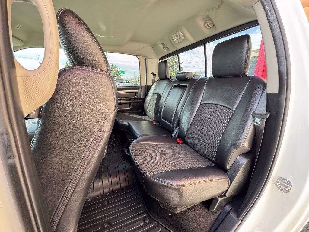 2018 Bright White Clearcoat Ram 2500 Big Horn 4X4 Truck