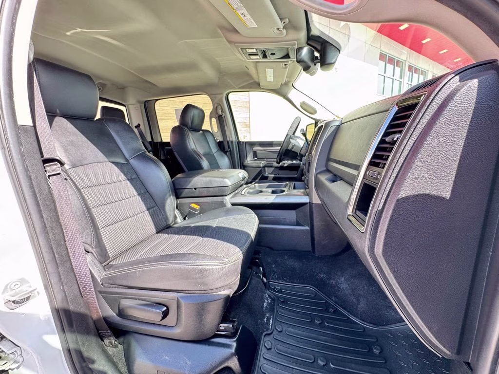 2018 Bright White Clearcoat Ram 2500 Big Horn 4X4 Truck
