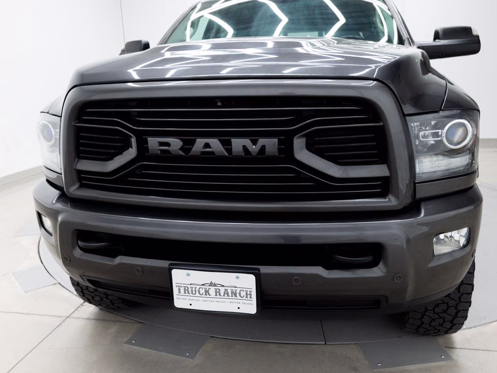 2018 Granite Crystal Metallic Clearcoat Ram 2500 Laramie 4X4 Truck
