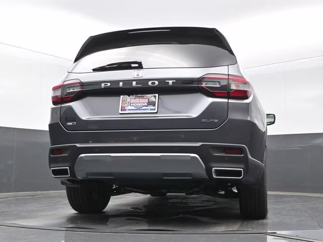 2026 Modern Steel Metallic Honda Pilot Elite AWD SUV