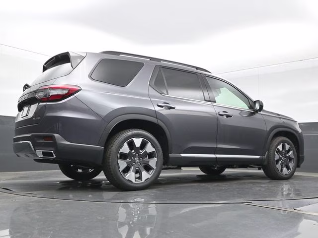2026 Modern Steel Metallic Honda Pilot Elite AWD SUV