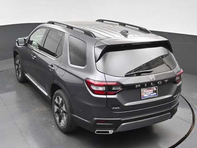 2026 Modern Steel Metallic Honda Pilot Elite AWD SUV
