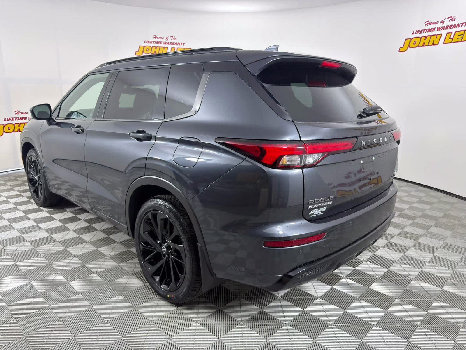 2026 Moonrock Gray Nissan Rogue Plug-In Hybrid Platinum AWD SUV