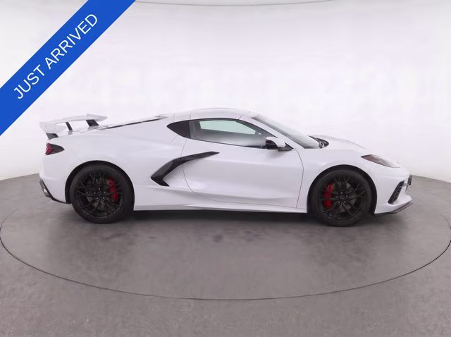 2025 Arctic White Chevrolet Corvette Stingray RWD Convertible