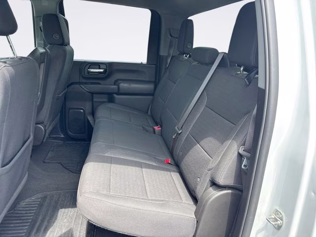 2024 Summit White Chevrolet Silverado 2500HD Custom 4X4 Truck