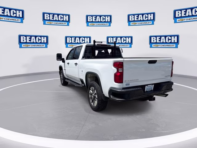 2024 Summit White Chevrolet Silverado 2500HD Custom 4X4 Truck