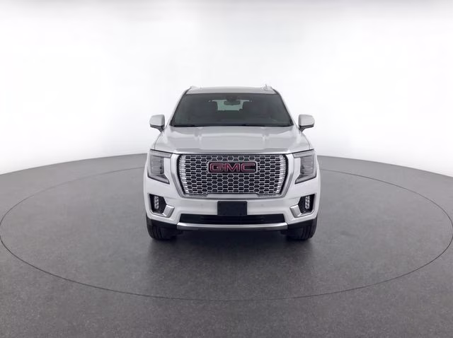 2025 Summit White GMC Yukon XL Denali 4X4 SUV
