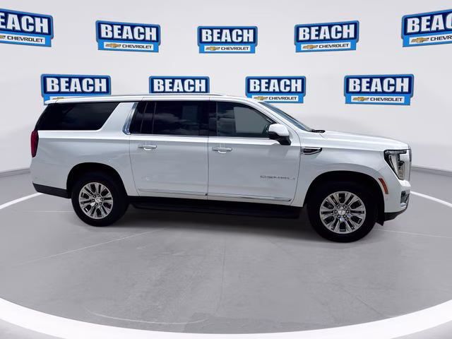 2025 Summit White GMC Yukon XL Denali 4X4 SUV