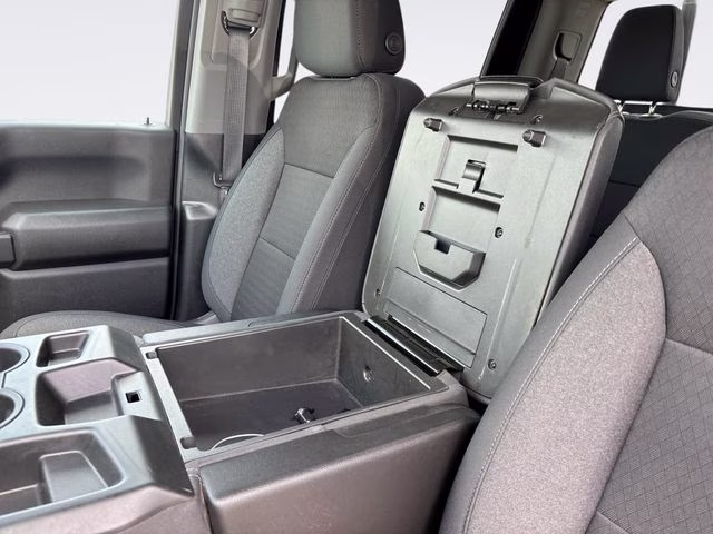 2024 Summit White Chevrolet Silverado 2500HD Custom 4X4 Truck