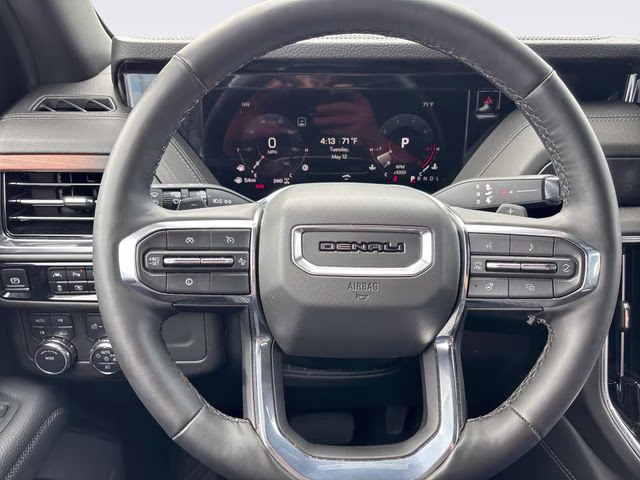 2025 Summit White GMC Yukon Denali 4X4 SUV