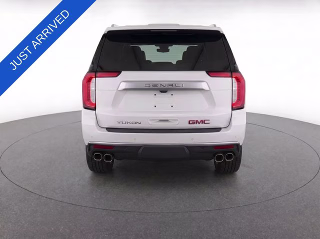 2025 Summit White GMC Yukon XL Denali 4X4 SUV