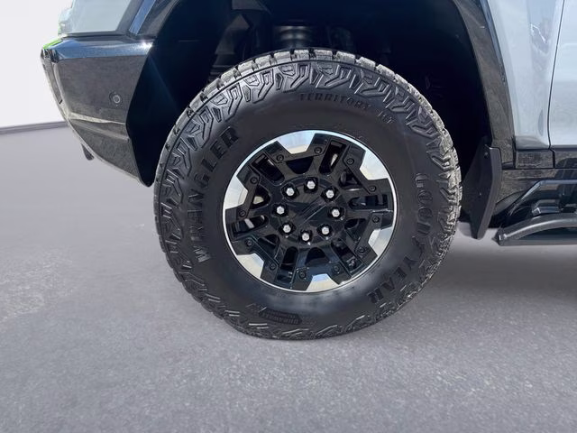 2024 Meteorite Metallic GMC HUMMER EV Pickup 3X 4X4 Truck