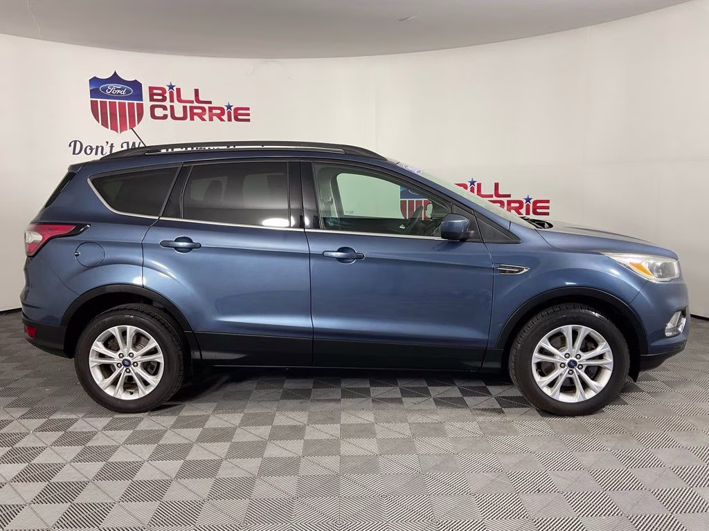 2018 Blue Metallic Ford Escape SE 4X4 SUV