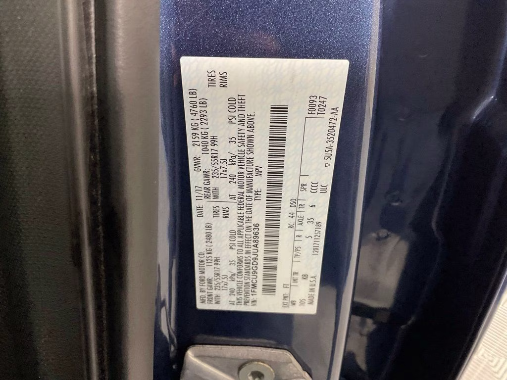 2018 Blue Metallic Ford Escape SE 4X4 SUV