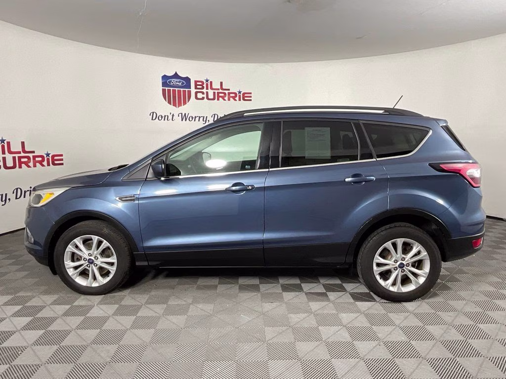 2018 Blue Metallic Ford Escape SE 4X4 SUV