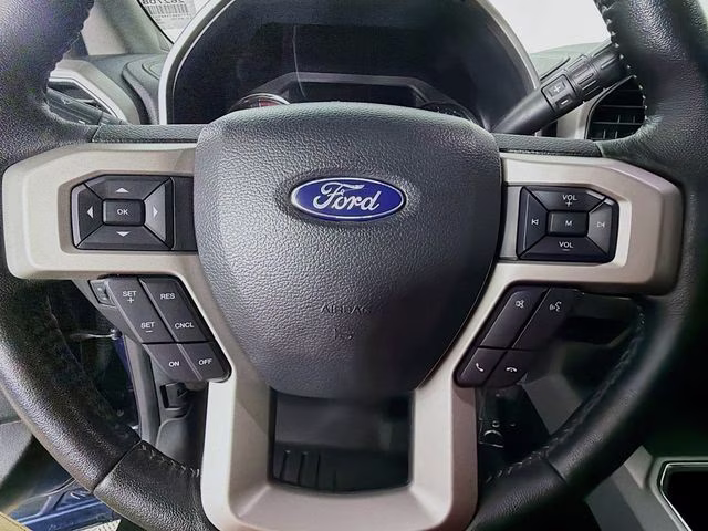 2019 Blue Ford Super Duty F-250 SRW Lariat 4X4 Truck
