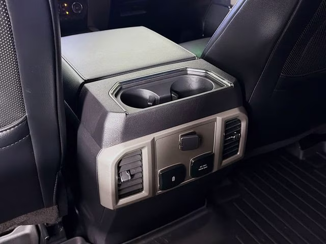 2019 Blue Ford Super Duty F-250 SRW Lariat 4X4 Truck