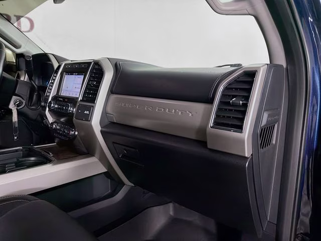 2019 Blue Ford Super Duty F-250 SRW Lariat 4X4 Truck
