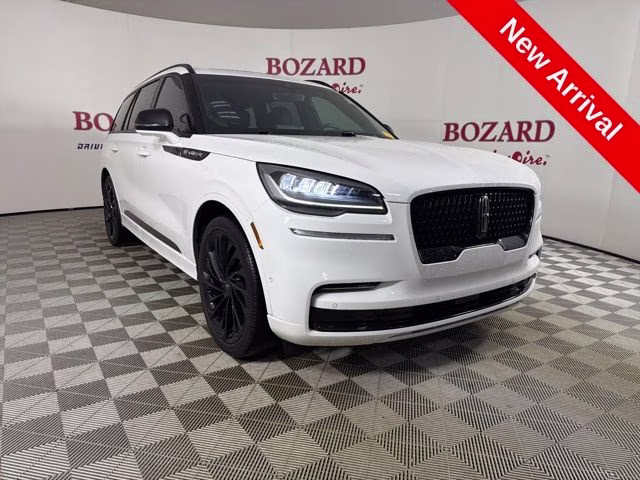 2023 Lincoln Aviator Reserve RWD's photo