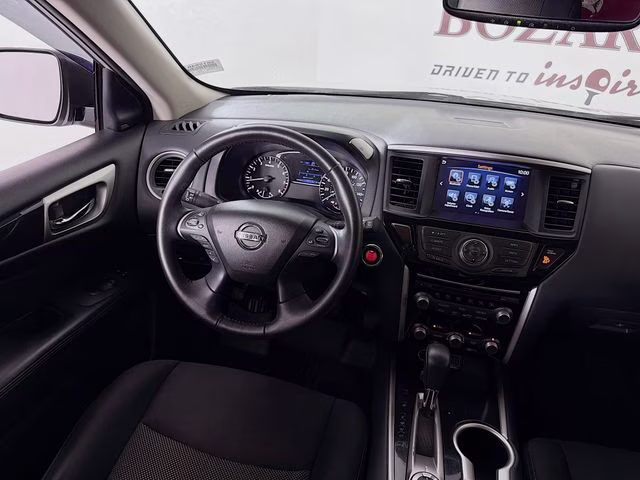 2020 Brilliant Silver Metallic Nissan Pathfinder SV 4X4 SUV