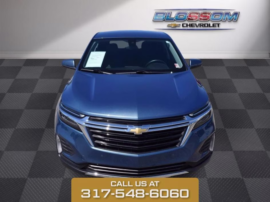 2024 Lakeshore Blue Chevrolet Equinox LT FWD SUV