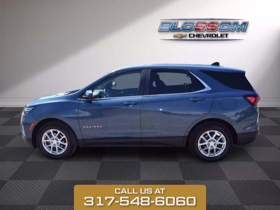 2024 Lakeshore Blue Chevrolet Equinox LT FWD SUV