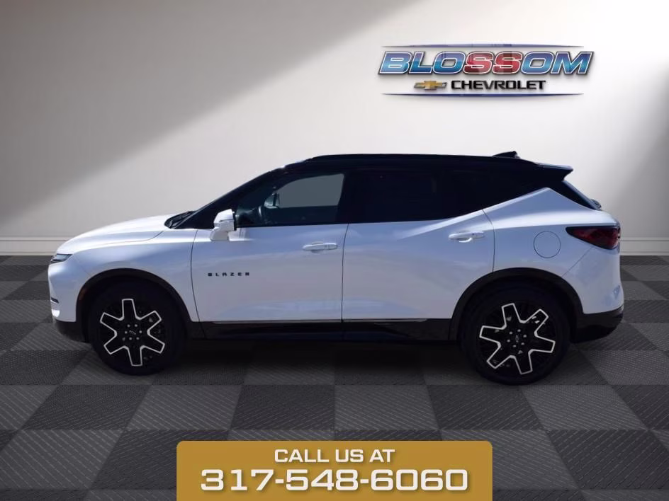 2023 Pearl Chevrolet Blazer RS AWD SUV