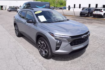 2025 Sterling Gray Metallic Chevrolet Trax 2RS FWD SUV