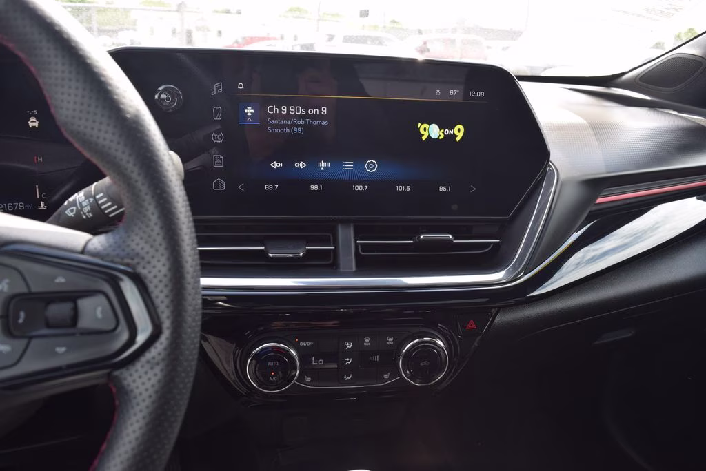 2025 Sterling Gray Metallic Chevrolet Trax 2RS FWD SUV
