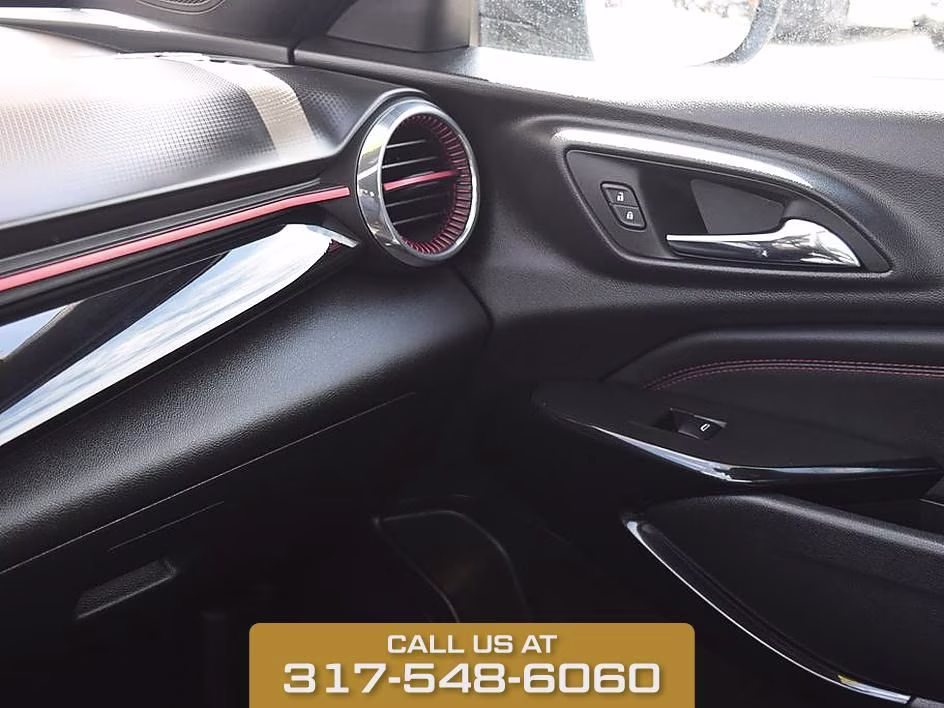 2025 Sterling Gray Metallic Chevrolet Trax 2RS FWD SUV