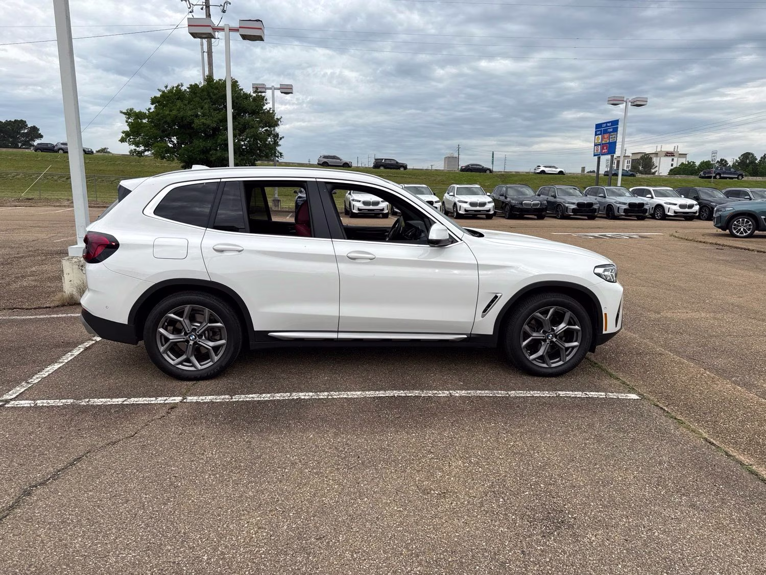 2024 Alpine White BMW X3 sDrive30i RWD SUV