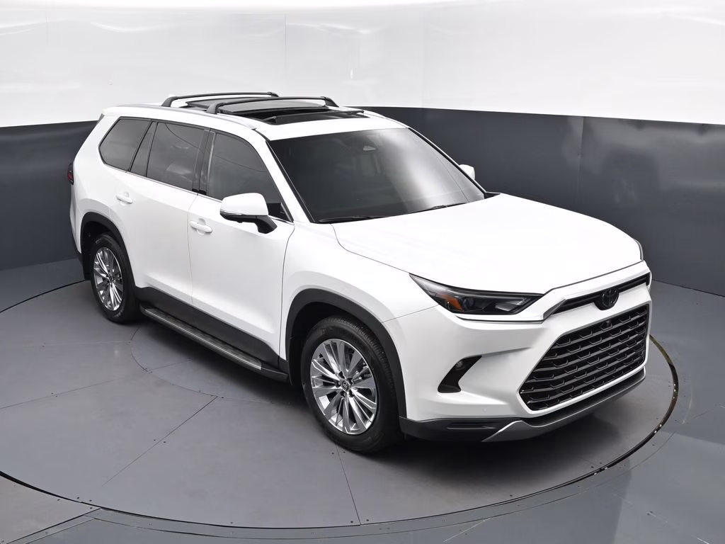 2025 Pearl Toyota Grand Highlander Platinum AWD SUV