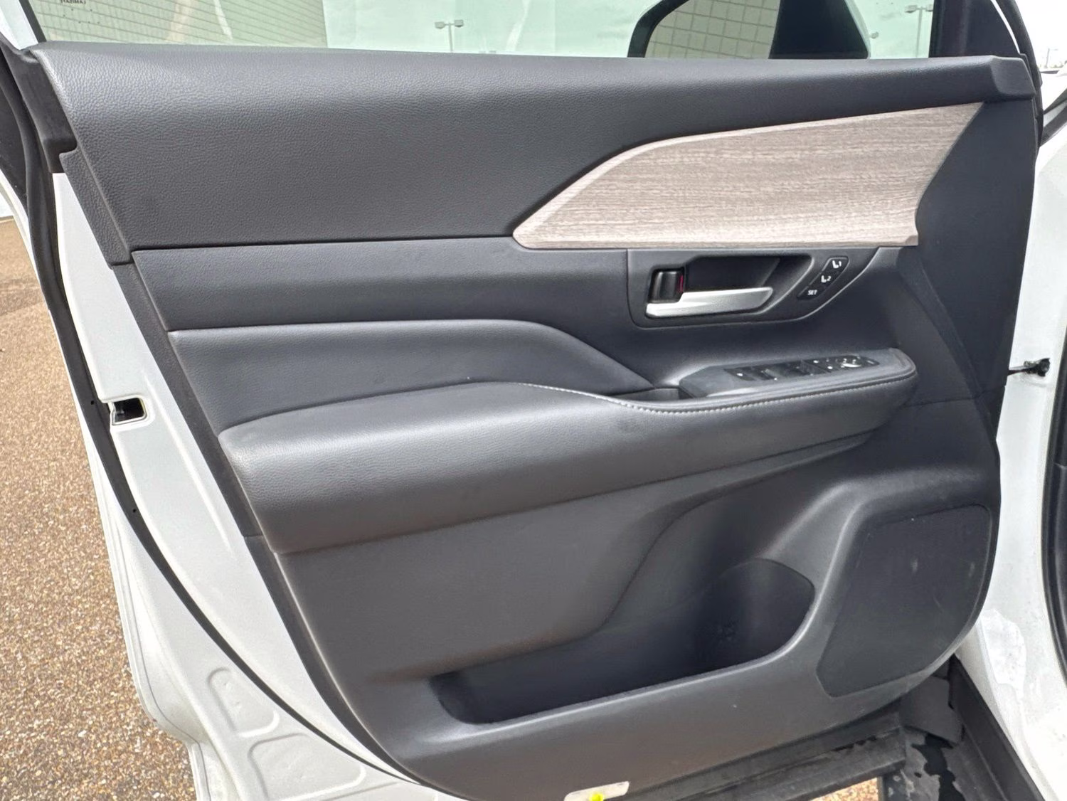 2025 Pearl Toyota Grand Highlander Platinum AWD SUV