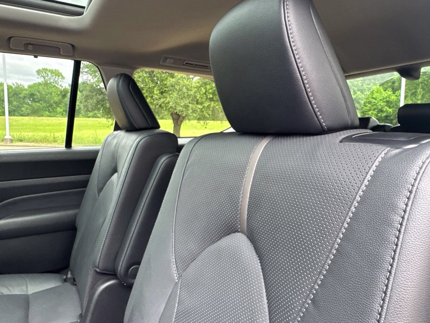 2025 Pearl Toyota Grand Highlander Platinum AWD SUV