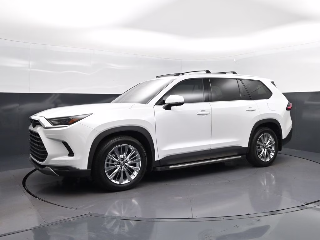 2025 Pearl Toyota Grand Highlander Platinum AWD SUV