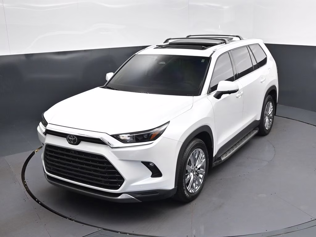 2025 Pearl Toyota Grand Highlander Platinum AWD SUV